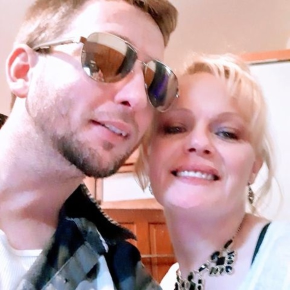 Meet your Posher, Dustin - Picture 1 of 1